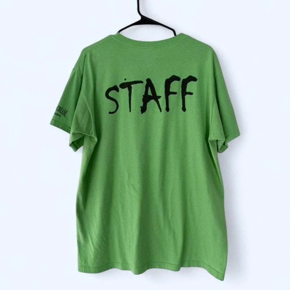 Fruit of the Loom Staff T Shirt Green Great Minds Taste Alike HowlOScream Large - Picture 4 of 5